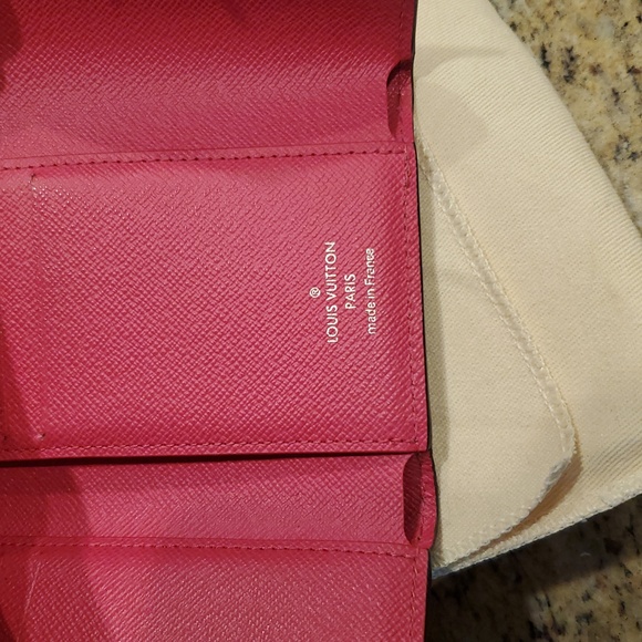 Louis Vuitton Epi Victorine Trifold Wallet in Indigo & Hot Pink W/ Box & Dustbag - Picture 7 of 16